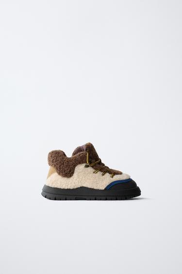 Zara Ботинки из искусственной овчины