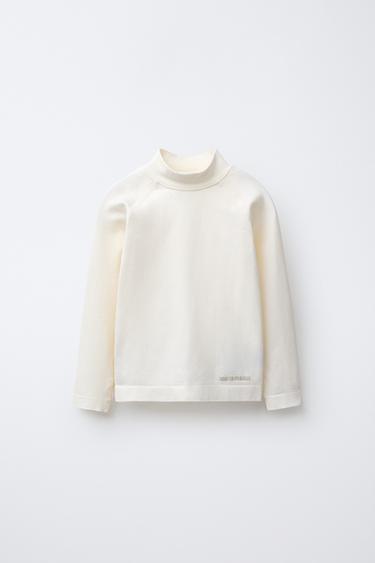Zara Рифленая футболка с объемным лозунгом