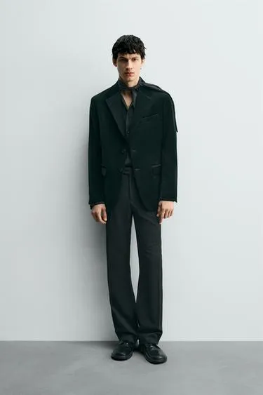 Бархатный блейзер REGULAR FIT