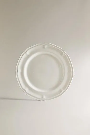 Фарфоровый обеденный тарелка