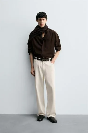 Джинсы в полоску с рельефным узором