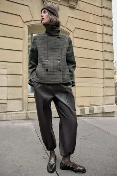 Брюки-бомберы из искусственной кожи- Заказать в России