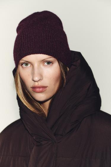 Zara Шапка бини в рубчик
