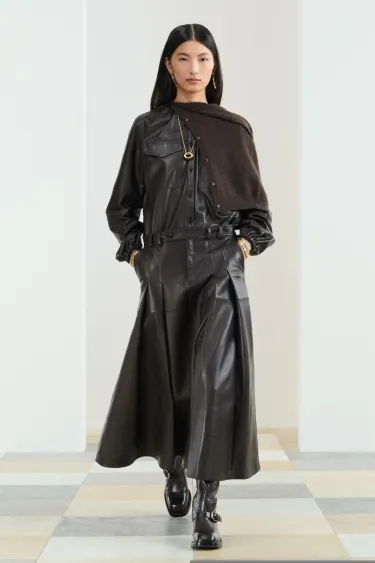 Миди-юбка из кожи- Заказать в России