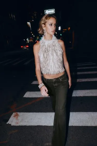 Топ халтер из искусственного меха- Заказать в России