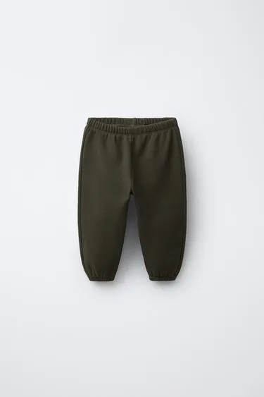 Брюки-джоггеры с этикеткой