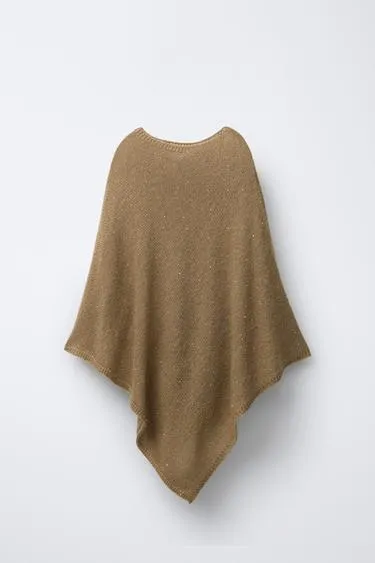 Трикотажная накидка с пайетками