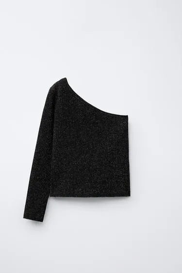 Асимметричный свитер с блестящими деталями