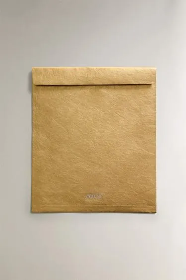 Золотая бумажная сумка для подарков на рождество