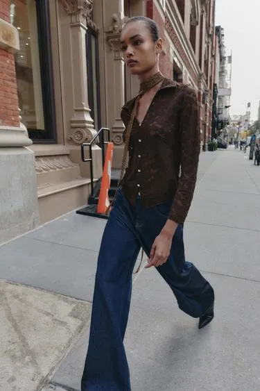 Топ с вышивкой ришелье- Заказать в России