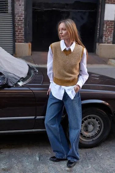 Жилет в елочку из смесовой шерсти- Заказать в России