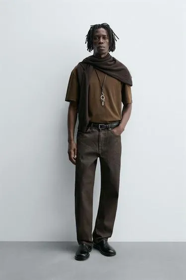 Джинсы прямого кроя с восковым покрытием