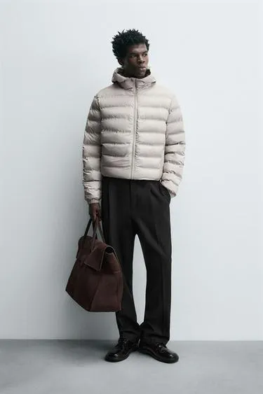 Легкая стеганая куртка с водоотталкивающим эффектом