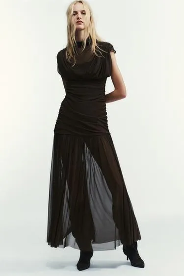 Комбинированное платье миди со сборками- Заказать в России