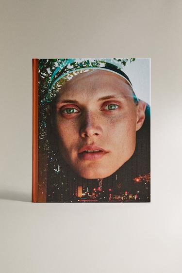 Zara Книга модель