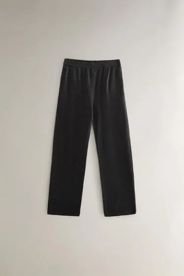 Straight fit trousers