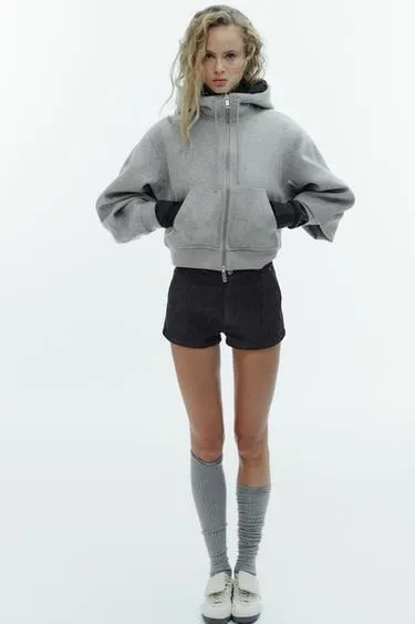 Мягкая куртка с объемными рукавами- Заказать в России