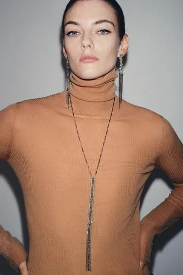 Длинное ожерелье со стразами- Заказать в России