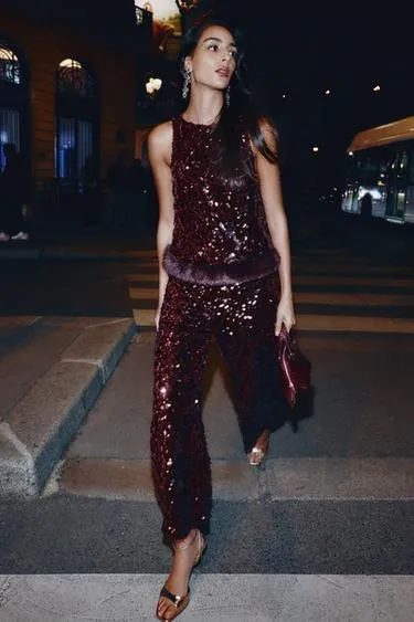 Топ с пайетками и низом из искусственного меха