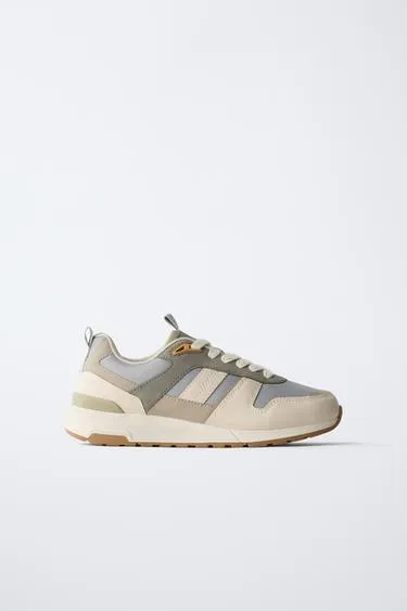 Кроссовки со вставками- Заказать в России