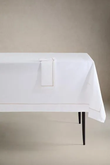 Полосатый столовый скатерть с отделкой из джаккарда