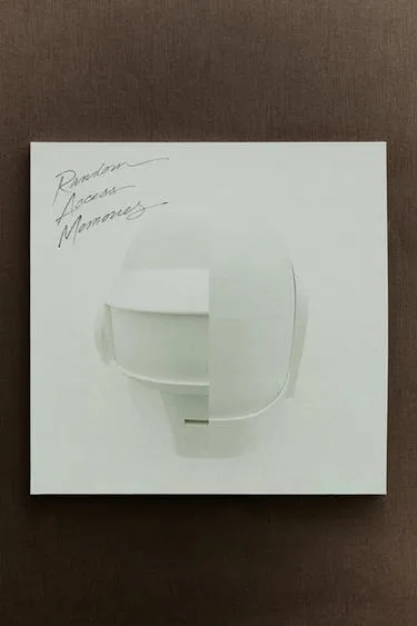 DAFT PUNK: альбом RANDOM ACCESS MEMORIES 2 LPS на виниле- Заказать в России