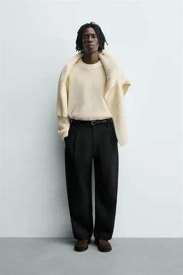 Свитер свободного кроя из рельефной ткани