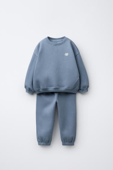 Zara Комплект из толстовки и джоггеров с вышивкой