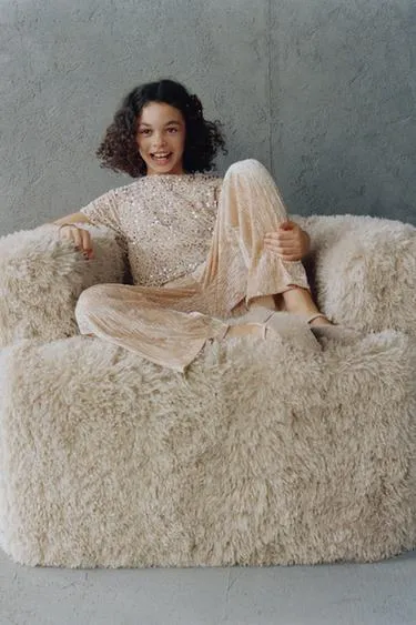 Длинный комбинезон с пайетками из вельвета