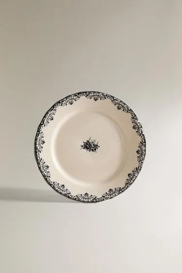 Десертная тарелка с дизайном подложки- Заказать в России