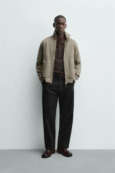 Куртка в рубчик из ткани интерлок