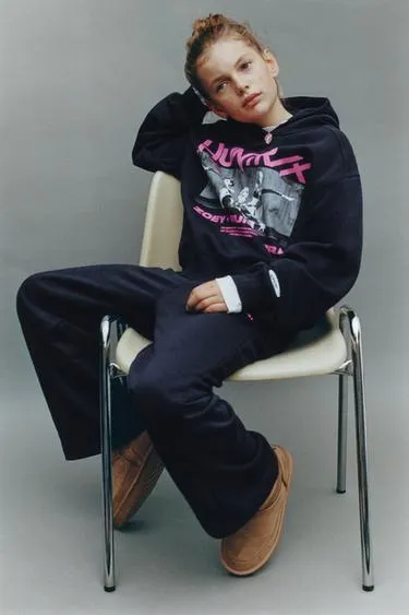 Худи с принтом KPOP DEMON HUNTERS™ NETFLIX ©- Заказать в России