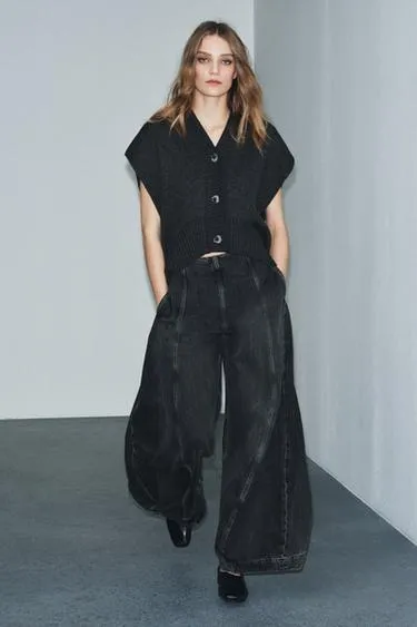 Приталенный жилет из шерсти- Заказать в России