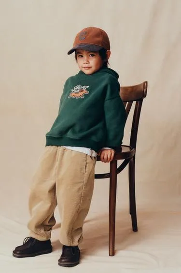 Худи с капюшоном и изображением таксы- Заказать в России