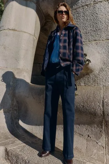 Стеганая куртка в клетку с капюшоном