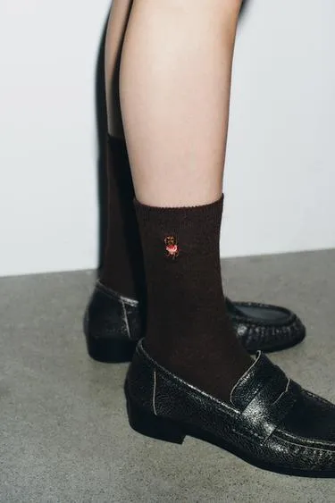 Гладкие носки с вышивкой таксы- Заказать в России