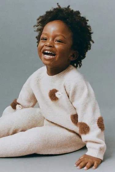 Трикотажные легинсы с карманом и этикеткой с ежиком