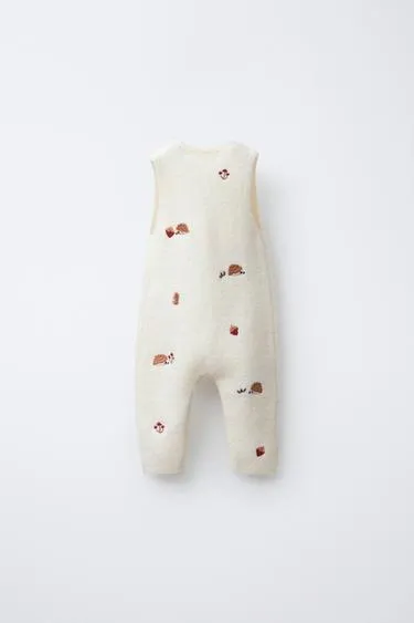 Трикотажный комбинезон с вышивкой «ежики»