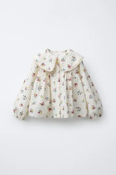 Рубашка с цветочным принтом и кружевом