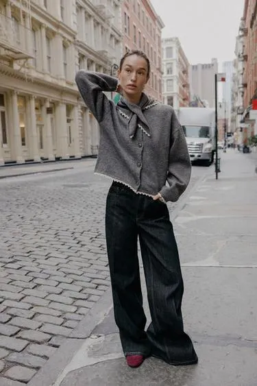 Кардиган с банданой и кружевом