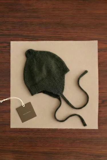 ZARA TIMELESS — капор из кашемира