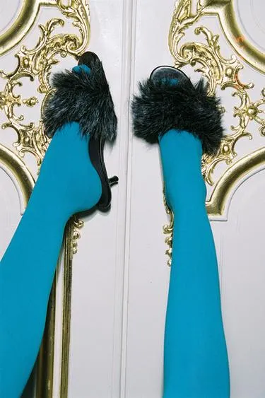 Сабо на каблуке с лентой из искусственного меха- Заказать в России