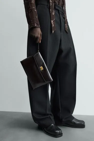 Кожаный клатч LIMITED EDITION- Заказать в России