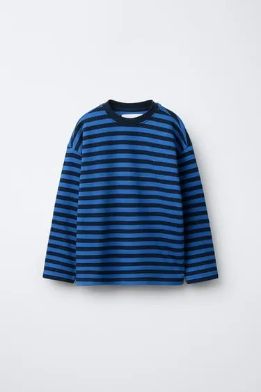 Футболка в полоску