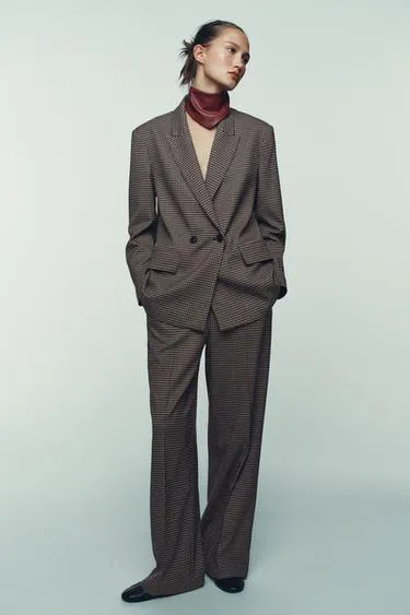 Двубортный блейзер оверсайз в клетку- Заказать в России