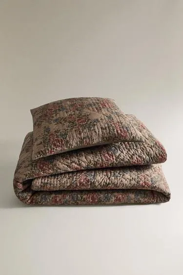 Реверсивное одеяло с цветочным узором- Заказать в России