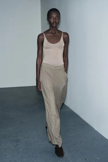 Майка на бретелях- Заказать в России