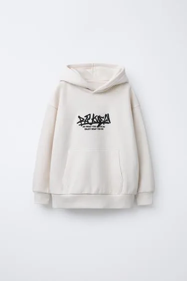 Худи с вышитым текстом- Заказать в России