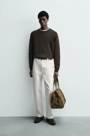 Легкий свитер из 100% шерсти