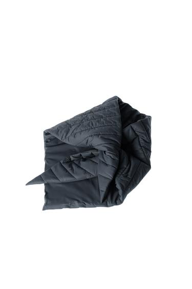 Zara Треугольная стеганая бандана купить с доставкой.